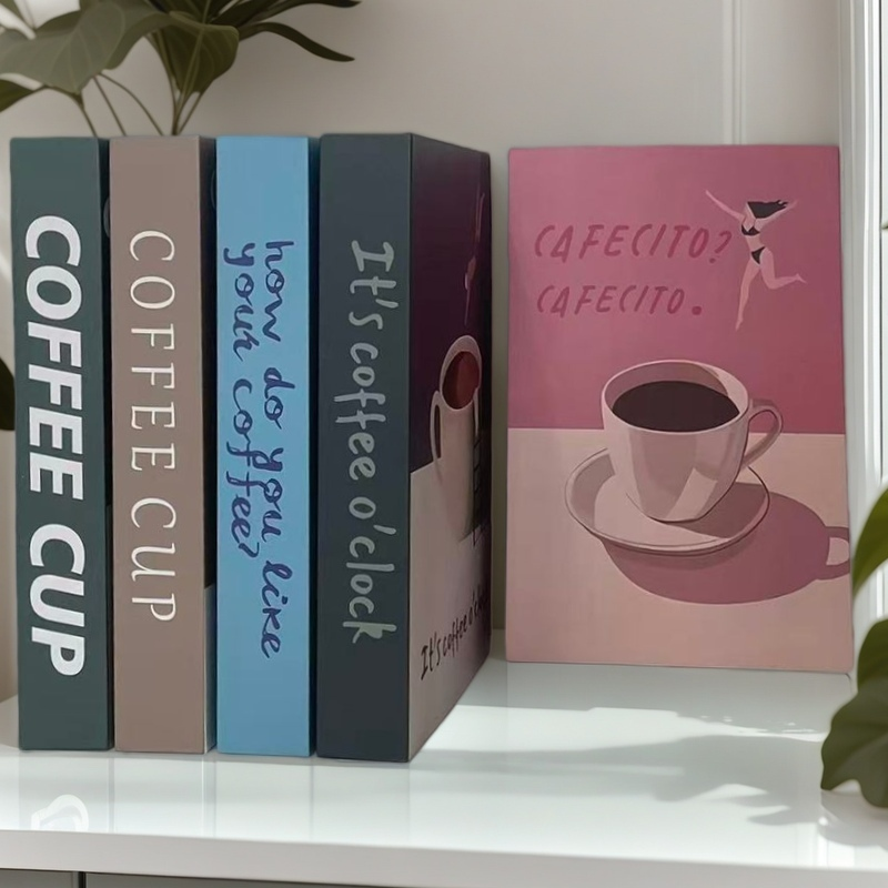 Interior Design Yearbook - Kaffeetasse Dekorative Bücher Mode Luxus Gefälschte